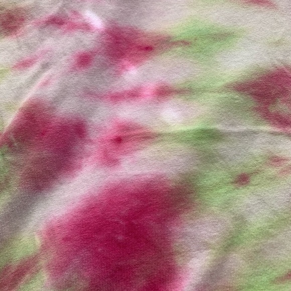 Pink and green tie dye T-shirt - Picture 4 of 7